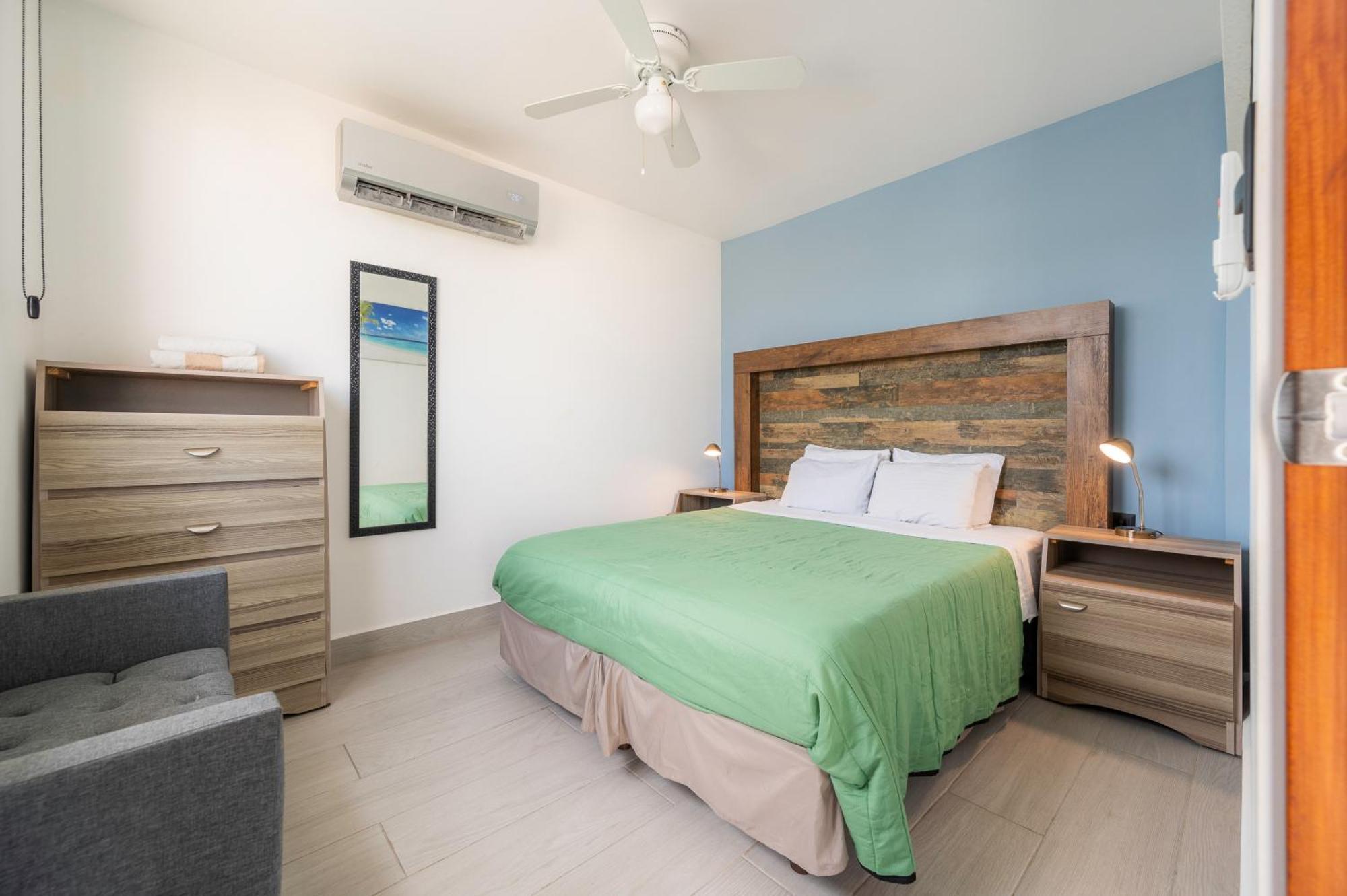 Eden En Alturas Con Terraza Y Piscina Privada Apartamento *